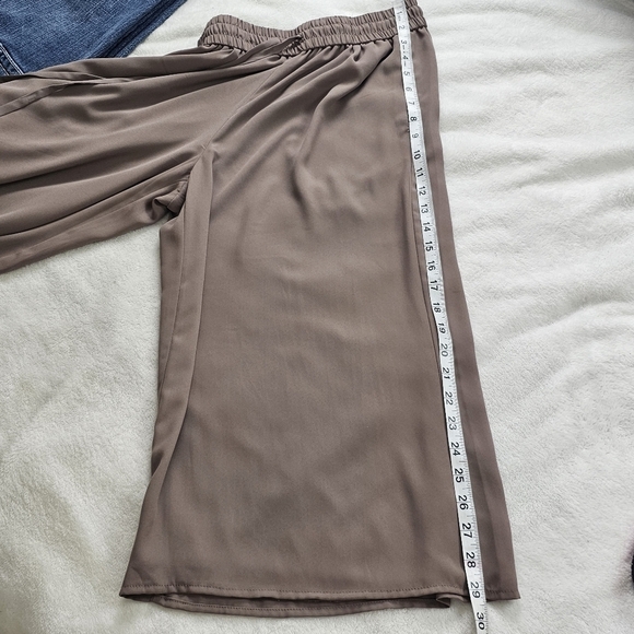 Babaton Luiz Pant - Picture 8 of 15